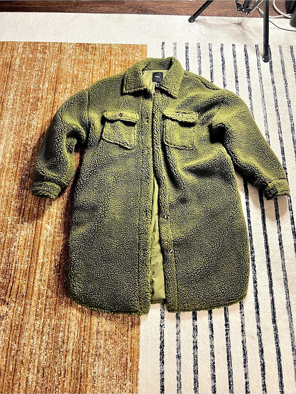 Forever 21 Olive Teddy Jacket Size Large